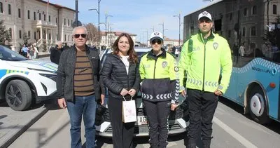 Polis ceza için değil hediye için durdurdu #sivas