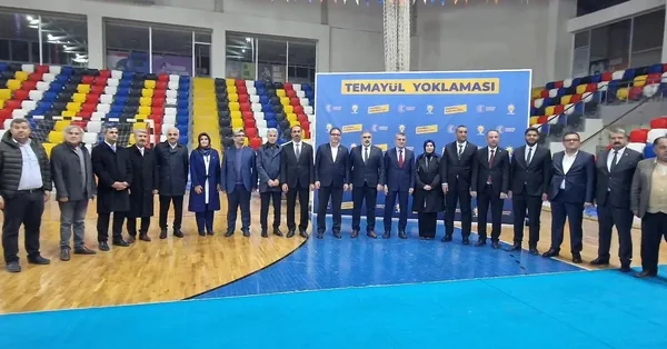ak-parti-adiyaman-teskilatinda-temayul-yoklamasi-gerceklestirildi-1701010799103.jpeg