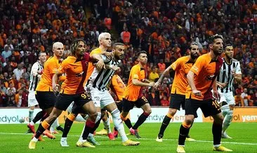 Beşiktaş evinde, Galatasaray deplasmanda kazanıyor