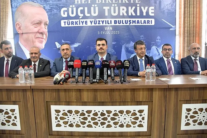ak-parti-genel-sekreteri-inan-vanda-turkiye-yuzyili-bulusmalari-programinda-konustu-1756897761774.jpg