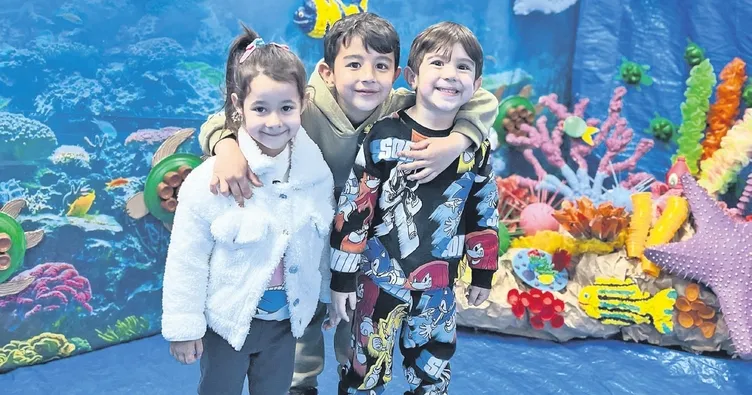 Bir ton atıktan su altı sergisi