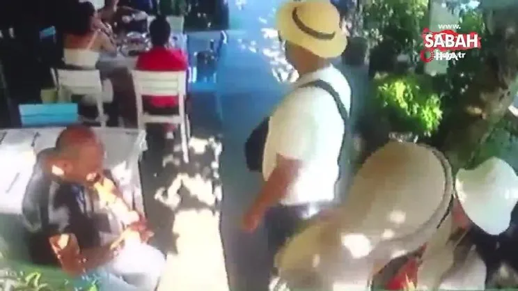 Şarkıcı Günsu İnce'nin çantasının çalındığı anlar kamerada | Video
