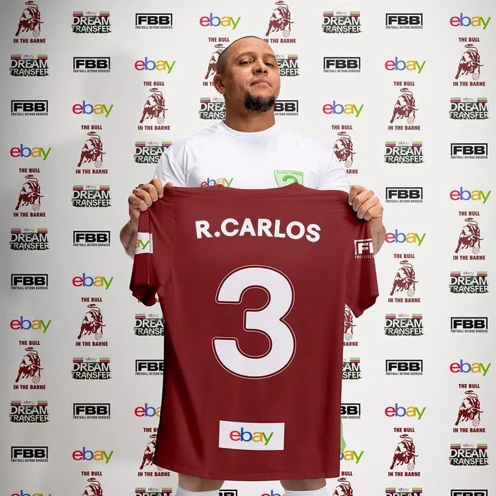 Roberto Carlos futbola geri döndü! İngiliz takımıyla sözleşme imzaladı...