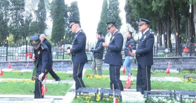 Beşiktaş'taki terör saldırısında şehit olanlar anıldı Beşiktaş'taki terör saldırısında şehit olanlar anıldı