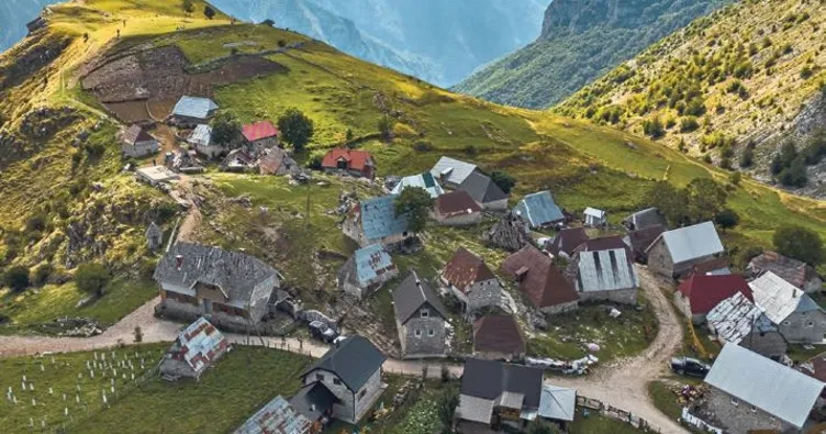 Bosna’da organik köy