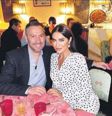 Herkesin hayalini onlar yaşıyor: Mutlu evliliğin formülünü bulan o isimler!