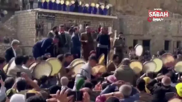 İran’daki şenlikte nefes kesen tef gösterisi | Video