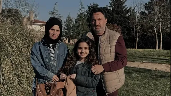 bakan-yerlikayadan-bayram-trafigi-uyarisi-lutfen-trafik-kurallarina-harfiyen-uyalim-1743230337480.jpg