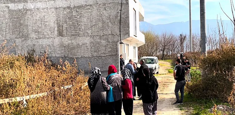Bursa’da esrarengiz ölüm: 2 çocuk babası evinin önünde vurulmuş halde bulundu! Yakınları sinir krizleri geçirdi…
