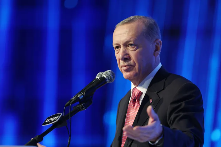 SON DAKİKA: Başkan Recep Tayyip Erdoğan AK Parti seçim beyannamesini duyurdu! Türkiye Yüzyılı için çarpıcı mesajlar