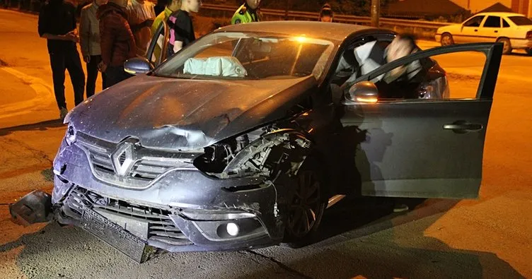 Kırıkkale’de iki otomobil kafa kafaya çarpıştı: Yaralılar var