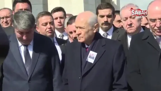 MHP Lideri Devlet Bahçeli'den şehit cenazesine gelen Kemal Kılıçdaroğlu'na şok! Eli böyle... | Video