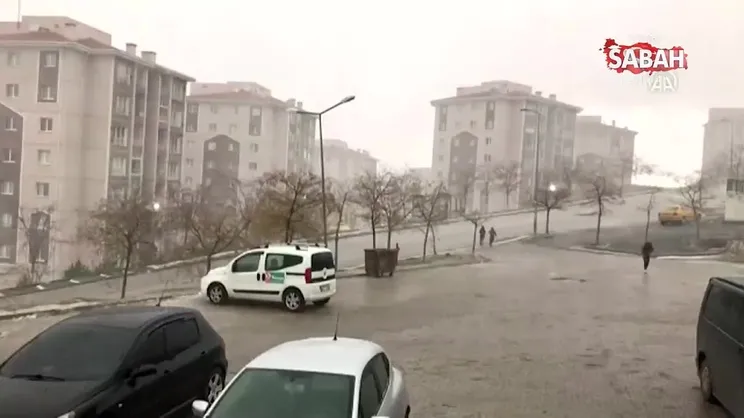 Ankara'da dolu ve kar yağışı | Video