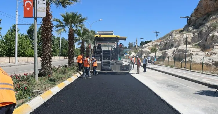 Şanlıurfa’da çökme yaşanan yol Büyükşehir ekiplerince onarıldı