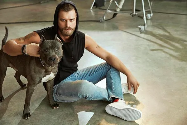 Sen Anlat Karadeniz'in yıldızı İrem Helvacıoğlu çocukluk fotoğrafıyla şaşırttı