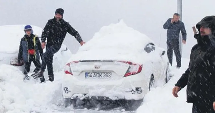 Kar kapıya dayandı