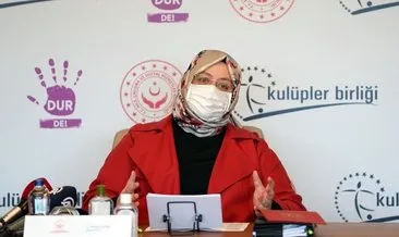 Bakan Zehra Zümrüt Selçuk, futbolun kadın yöneticileriyle bir araya geldi