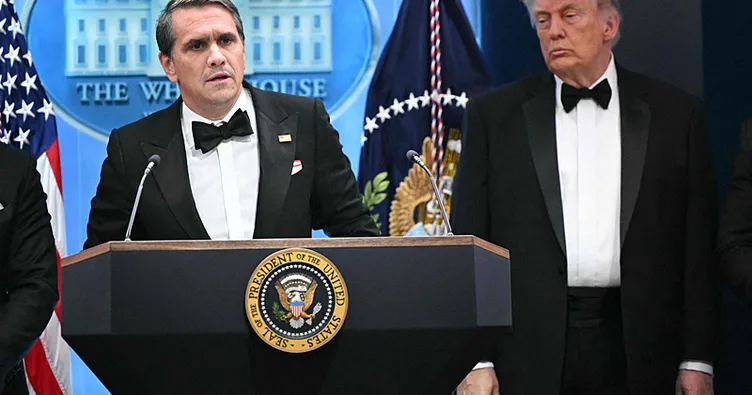 Trump’tan kritik Adalet Bakanı hamlesi: Eski avukatını göreve aday gösterdi