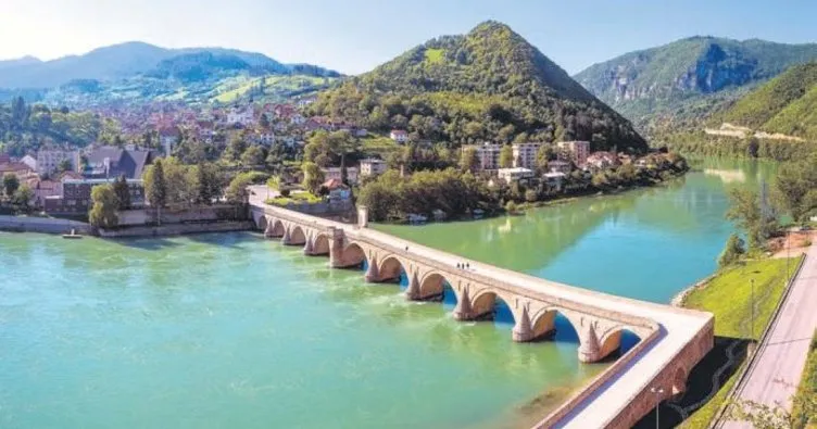 Drina Köprüsü yine ayakta