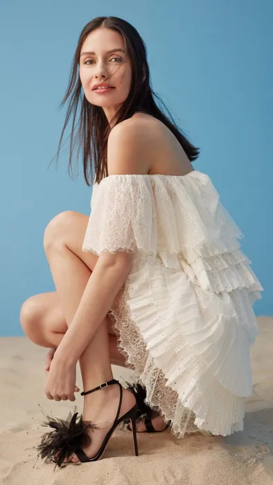 Doktorlar’ın Ela’sı Yasemin Özilhan’ın estetikten önceki hali şaşırttı! İşte Yasemin Özilhan’ın son hali!