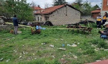 Yaşlı kadın arazide ölü bulundu