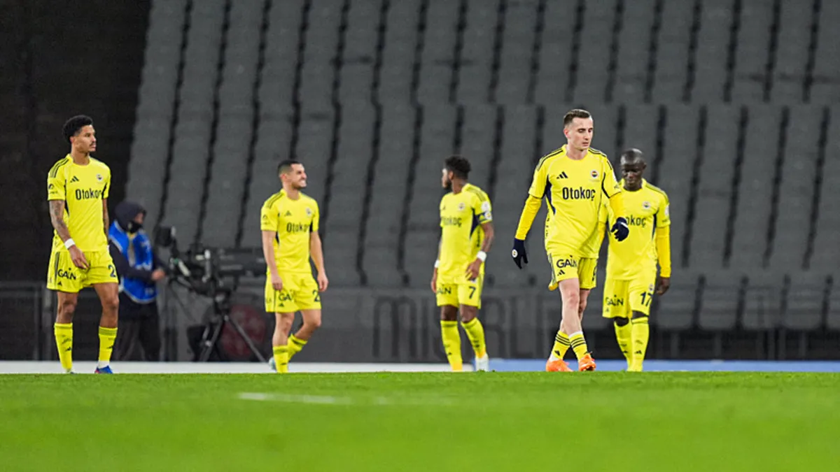 Fenerbahçe, Fatih Karagümrük’e 67 sene sonra kaybetti! Fenerbahçe, Fatih Karagümrük’e 67 sene sonra kaybetti!