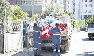 Evden 2 kamyonet çöp çıktı