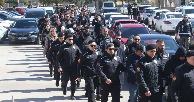 Özellikle FETÖ’cüleri çalıştırdılar