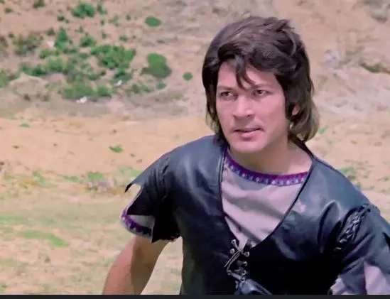 Tam 58 yıl aynı yastığa baş koymuşlardı! Kartal Tibet’in bilinmeyen hikayesi: Oğlu da kendisi kadar ünlüymüş meğer...