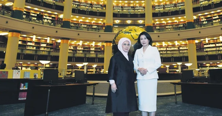 First Lady’lerin dostluk buluşması