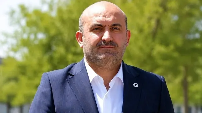ak-partiden-chpye-tokat-gibi-cevap-skandallar-ortadayken-bize-hukuk-nutku-atmayin-1779124731426.jpg