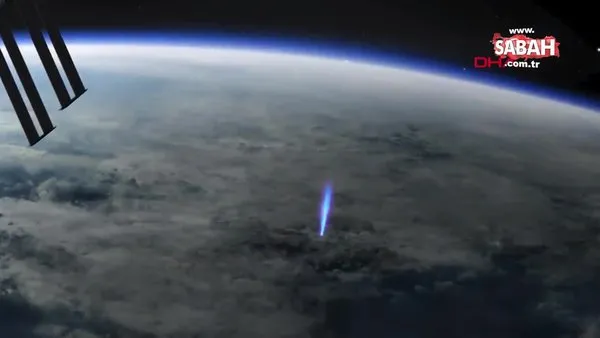 Dünya'dan uzaya yayılan mavi ışık huzmesinin canlandırma görüntüsü yayınlandı | Video