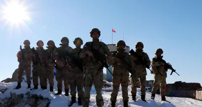 Eksi 35 derecede vatan savunması!