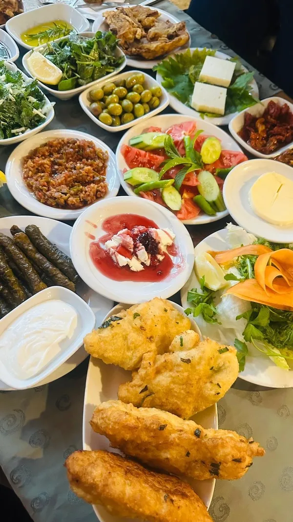42-lezzet-noktasiyla-aydin-gastronomisi-vitrine-cikti-festival-aydina-cok-yonlu-hareketlilik-getirdi-1778051965386.jpeg