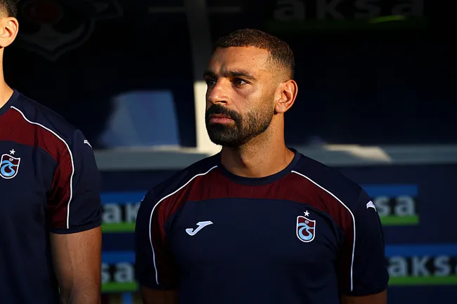 kasimpasa-trabzonspor-canli-firtina-kasimpasa-deplasmaninda-ilk-yari-oynaniyor-1786811467386.jpeg