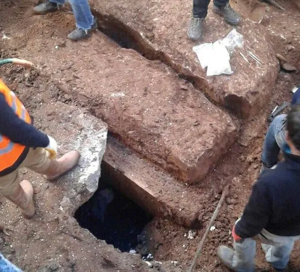İnşaat temelinden çıkanlar şaşırttı!