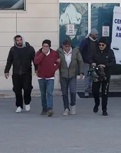 Efe’den geriye patenleri kaldı