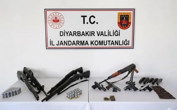 diyarbakirda-kacak-silah-agina-darbe-62-adet-silah-ele-gecirildi-1775481349577.jpg