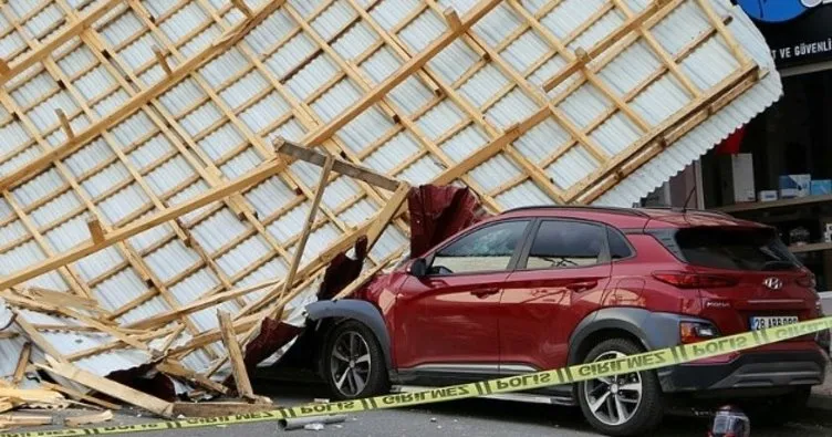 Giresun’da fırtına çatıları uçurdu... Çatı altında kalan 1’i çocuk 2 kişi yaralandı