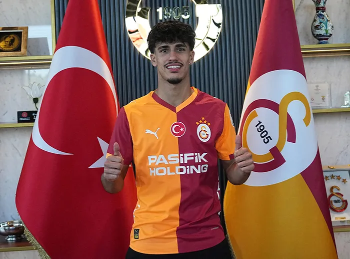 can-armando-guner-sanki-gercek-degil-yasadiklarim-1770398819908.jpg