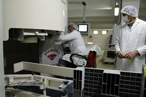 Dede mesleğiyle dünyaya açıldılar