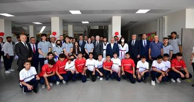 Okula gidemeyen anne-babaları adına okul yaptırdılar #gaziantep Okula gidemeyen anne-babaları adına okul yaptırdılar #gaziantep