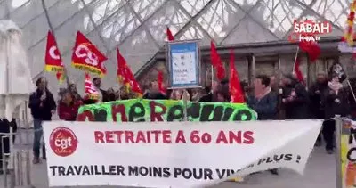 Fransa’da protestocular Louvre Müzesi’nin girişini kapattı | Video