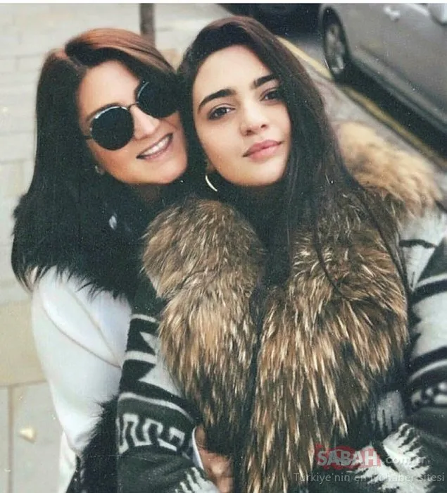 Yaprak Dökümü'nün Fikret'i Bennu Yıldırımlar'ın kızı Ada güzelliğiyle sosyal medyayı salladı! İşte Bennu Yıldırımlar'ın gözlerden uzak büyüyen kızı...