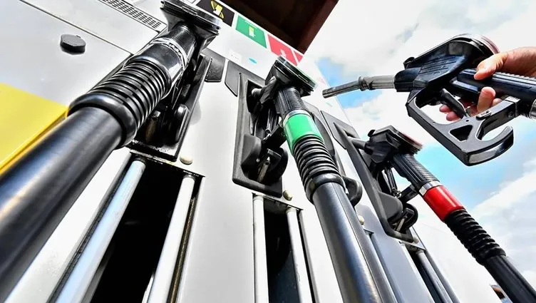 BENZİN, MAZOT FİYATI SON DAKİKA: Petrol fiyatları geriliyor! İndirim, zam geliyor mu? Motorin ve benzin fiyatı bugün ne kadar?
