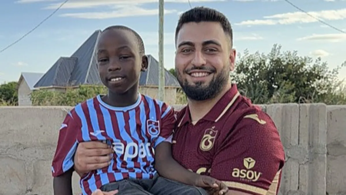 Trabzonspor sevgisi Afrika’ya taşındı – Son Dakika Spor Haberleri Trabzonspor sevgisi Afrika’ya taşındı – Son Dakika Spor Haberleri