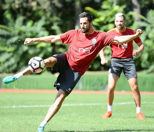 Galatasaray'da gönderilecek futbolcular belli oldu