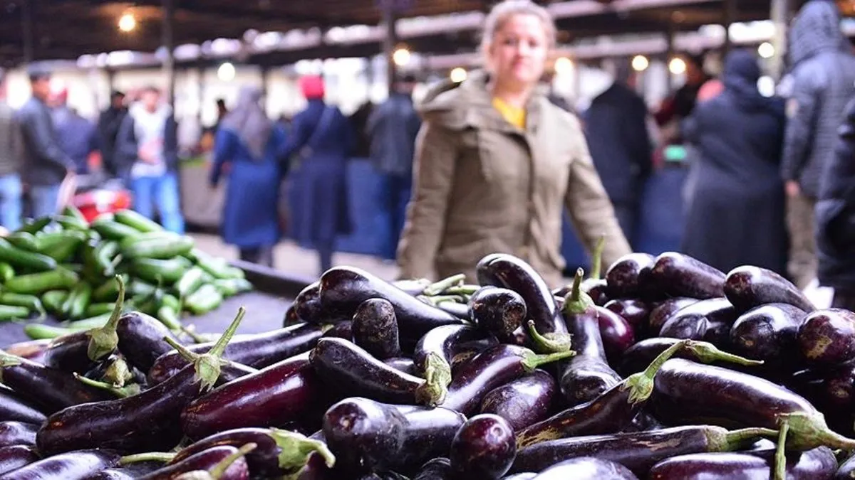 İTO kasımda fiyatı en çok artan ve azalan ürünleri açıkladı İTO kasımda fiyatı en çok artan ve azalan ürünleri açıkladı