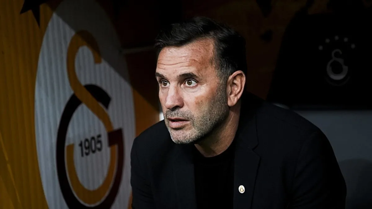 Galatasaray’ın yükselen yıldızına Ada’dan talip var! Ajax maçını tribünden izlemişler… – Galeri Galatasaray’ın yükselen yıldızına Ada’dan talip var! Ajax maçını tribünden izlemişler… – Galeri