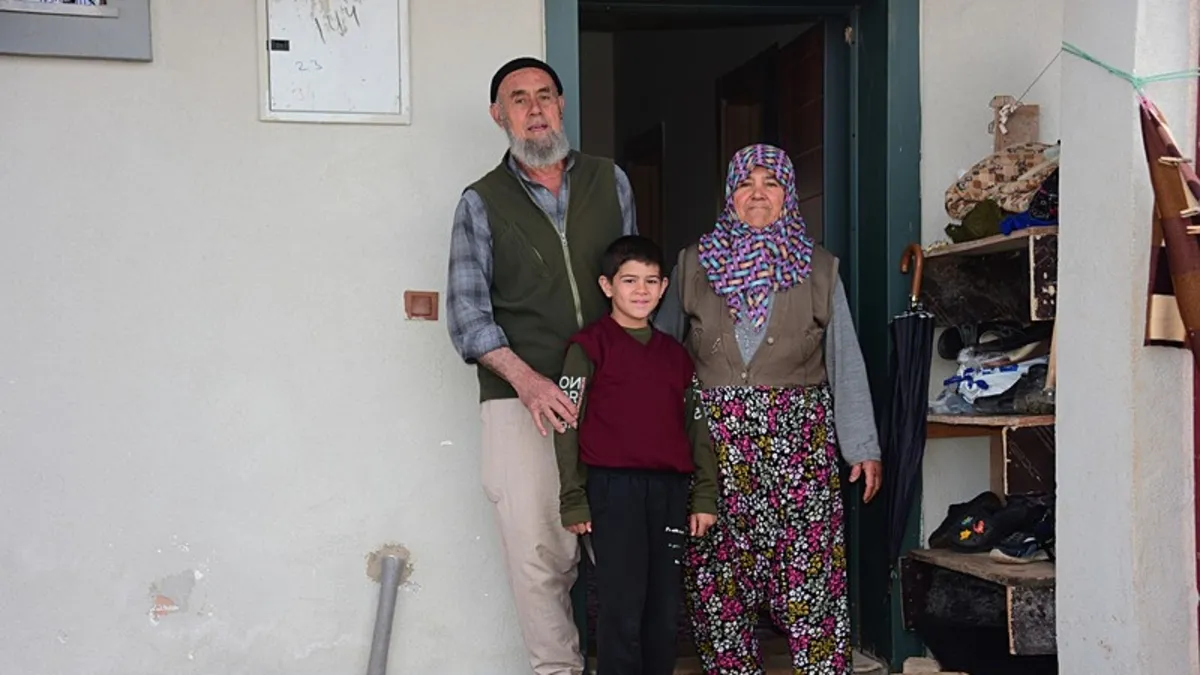 İki göz odadan göl manzaralı villaya